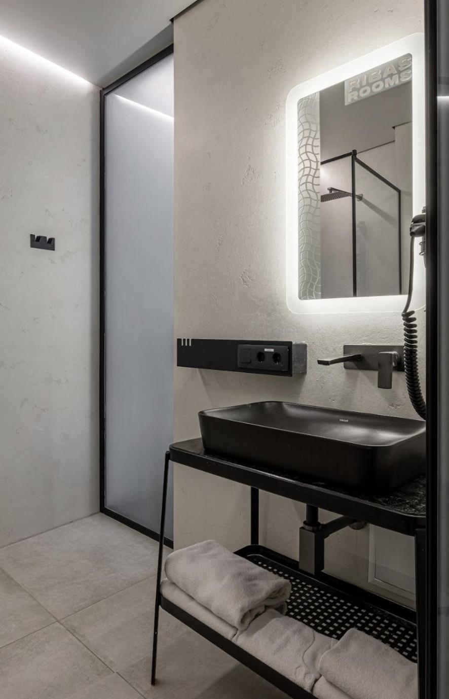 Ribas Rooms Луцк Экстерьер фото
